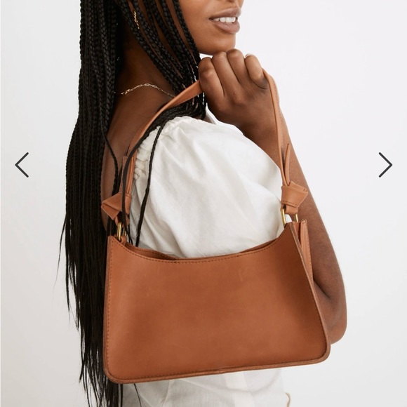 Madewell Handbags - Madewell Sydney Shoulder Bag